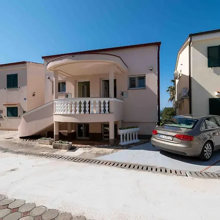 Vila Barbara Petrcane Exterior photo